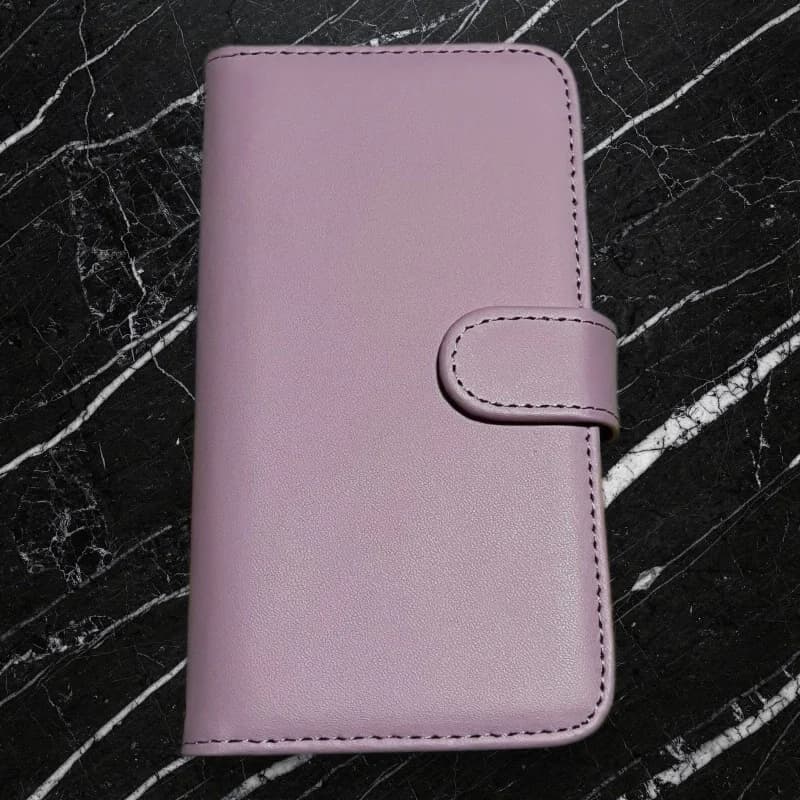 SellZapで生成した大理石背景のスマホケース商品画像